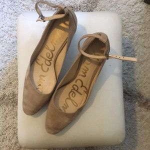 Nude block heel Mary Jane shoes